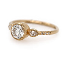 Load image into Gallery viewer, ROUND DIAMOND PEAR EQUILIBRIUM RING
