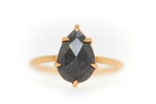 Load image into Gallery viewer, CORSET RING
